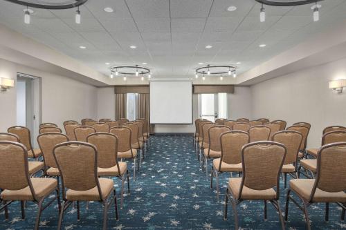 hilton garden inn greensboro