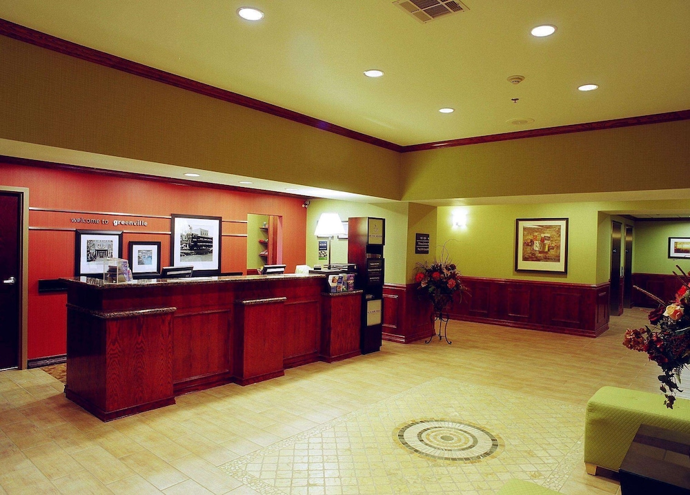 hampton inn and suites greenville