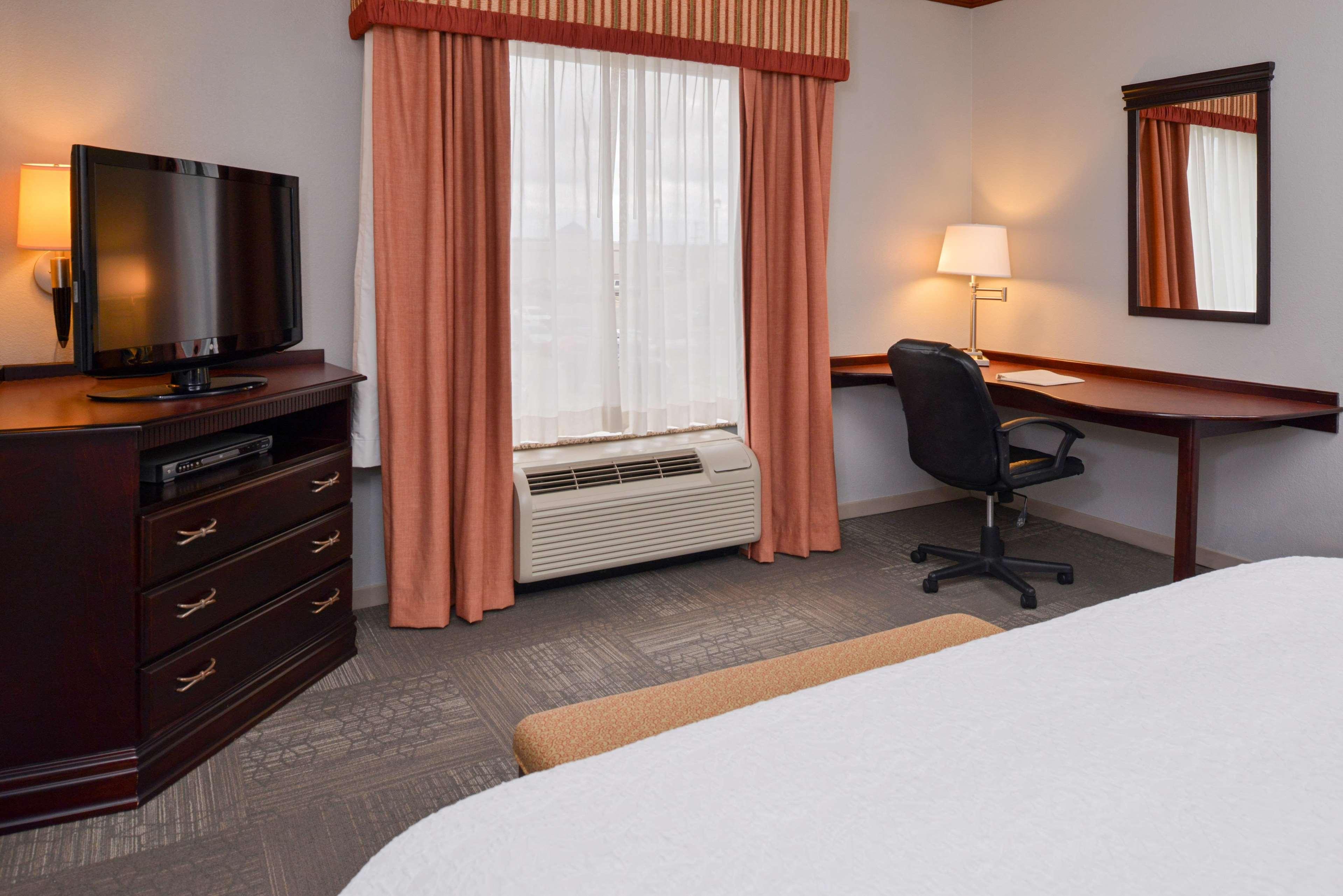 hampton inn and suites greenville