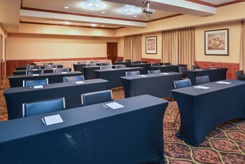 Hampton Inn & Suites Greenville,Hunt>>Greenville,3 star