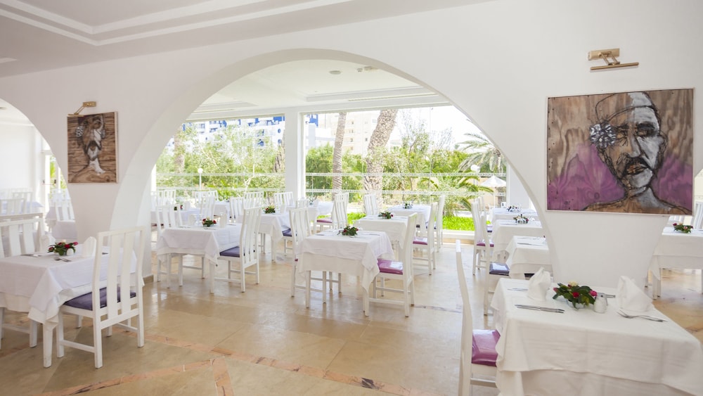 marhaba club