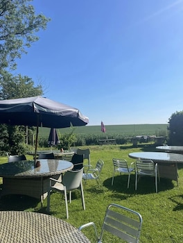 The White Horse,,2.5 star