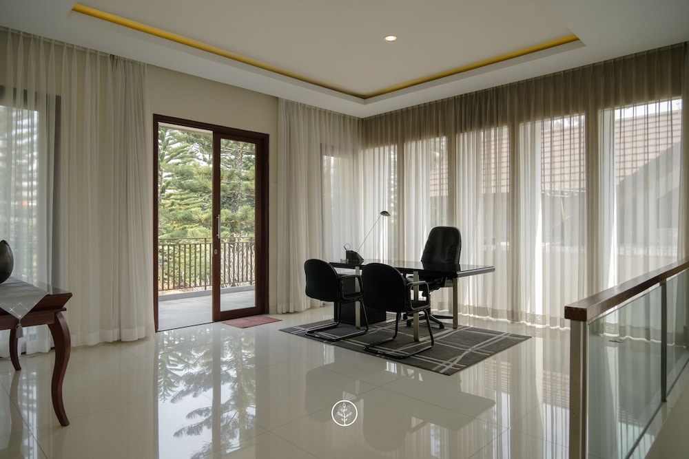 elok villa 4 bedrooms with a private pool