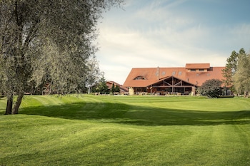 golf and spa kuneticka hora