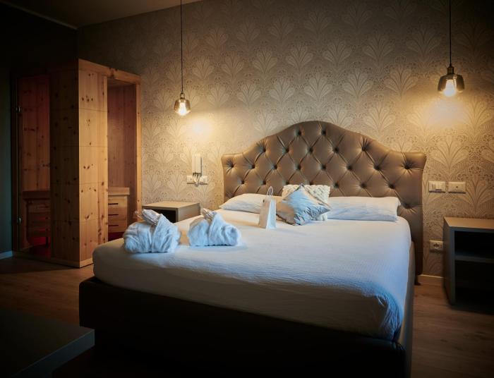 lainez rooms and suites
