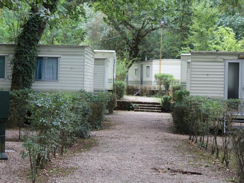 seven hills village