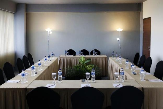 indoluxe rent apartment jogja
