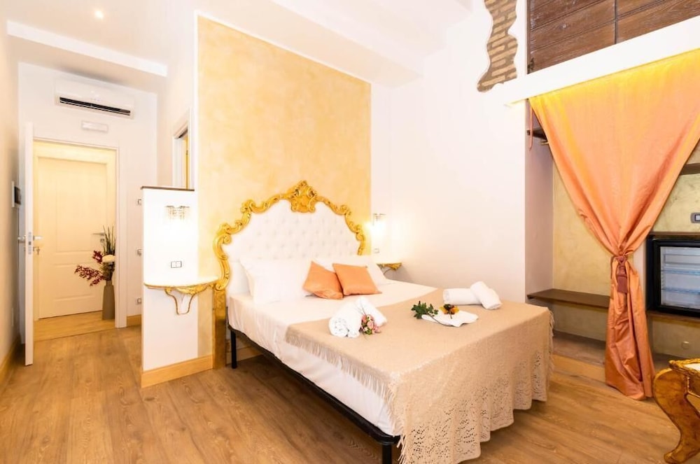 roma charming rooms