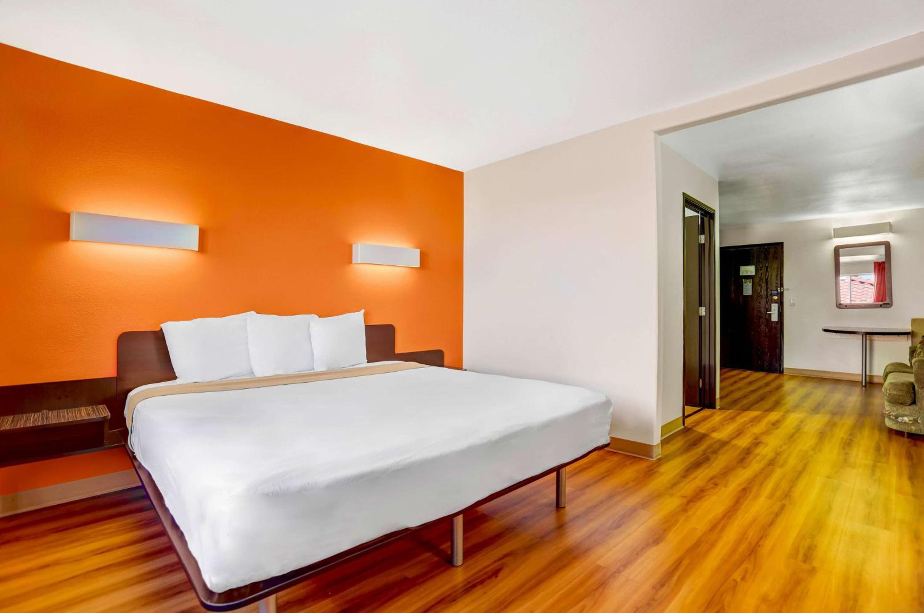 motel 6 apache junction az