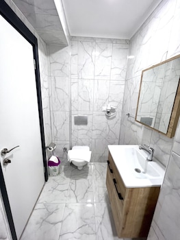 yucel hotel