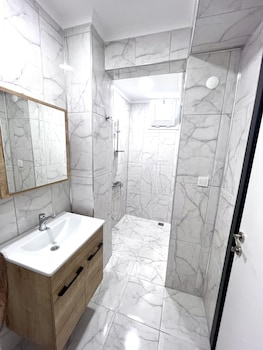 yucel hotel