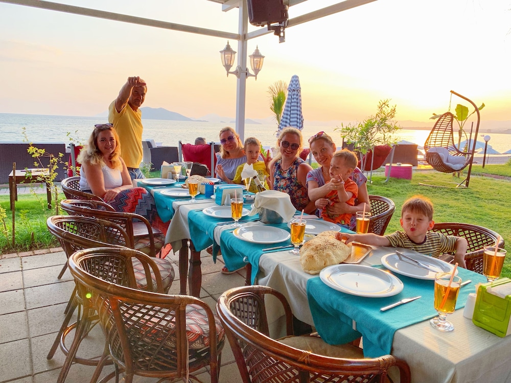 yucel hotel