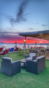 yucel hotel