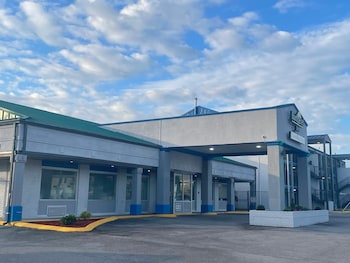 budgetel inn and suites