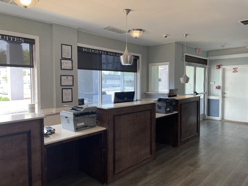 budgetel inn and suites