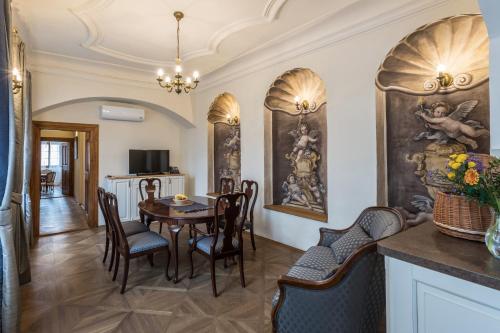 residence u mecenase