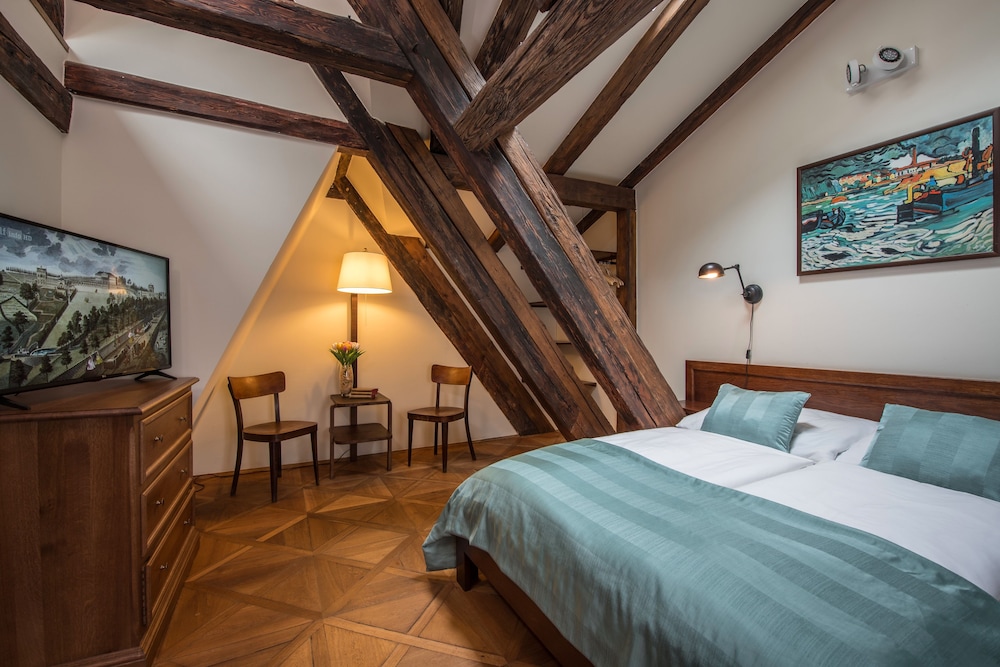 residence u mecenase