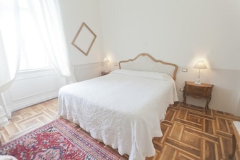 piazza venezia le camere