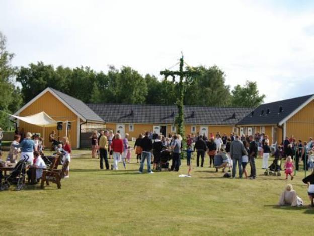 mellbystrands vandrarhem and stugor solstickan