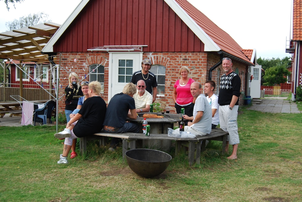 mellbystrands vandrarhem and stugor solstickan