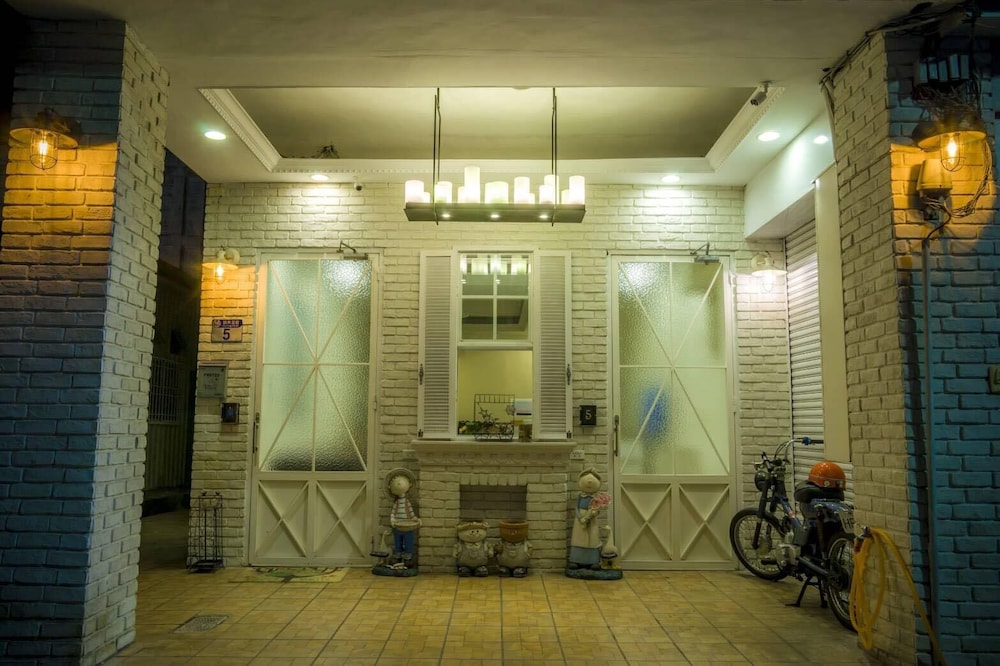 hualien birds house hostel