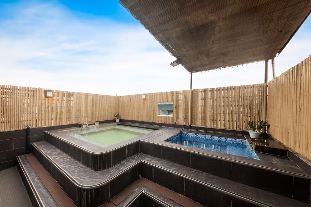 azumaya hai ba trung 1 hotel