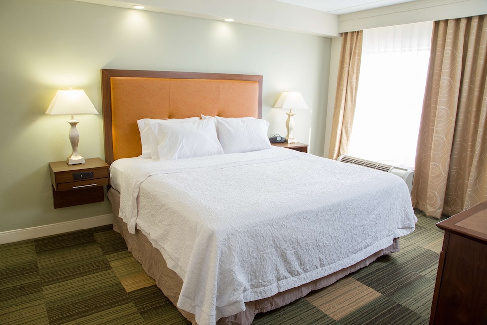 hampton inn and suites albany downtown