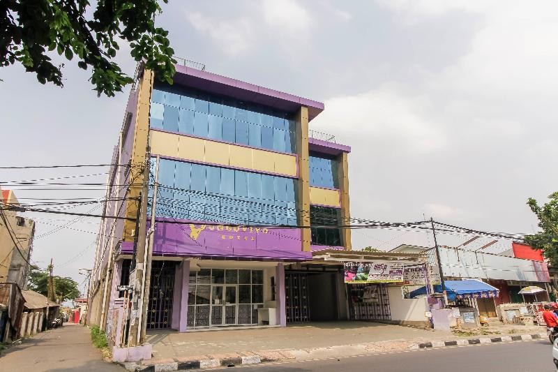 reddoorz plus near stasiun bekasi