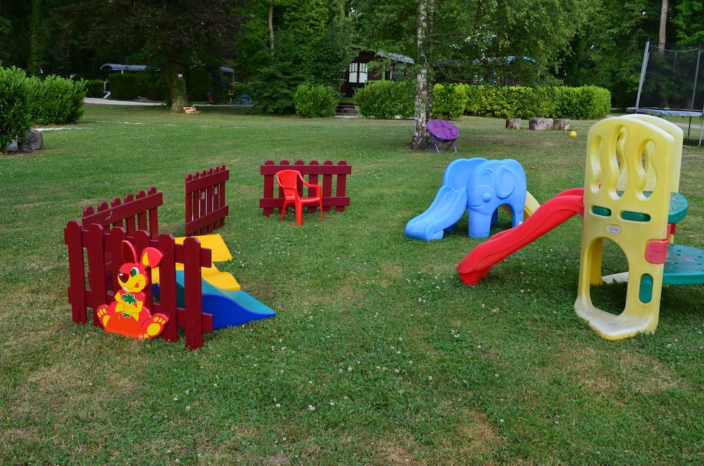 les roulottes de la champagne campground