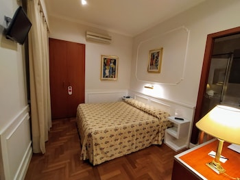 bandb hotel roma italia viminale