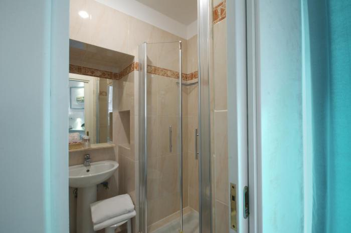 bandb hotel roma italia viminale