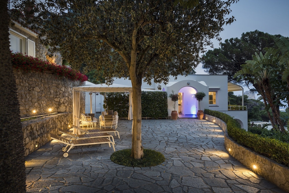 capri