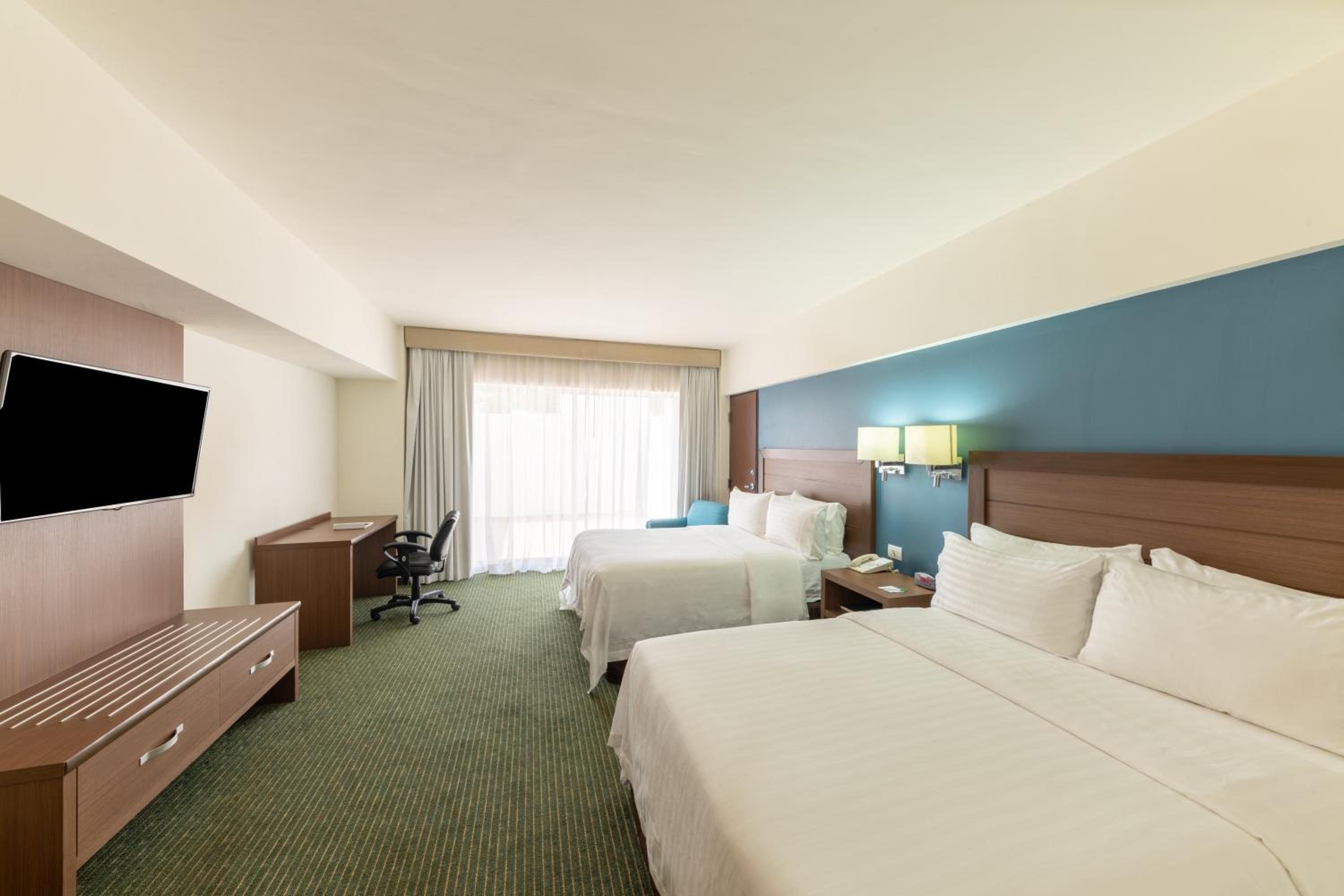 holiday inn guadalajara expo by ihg