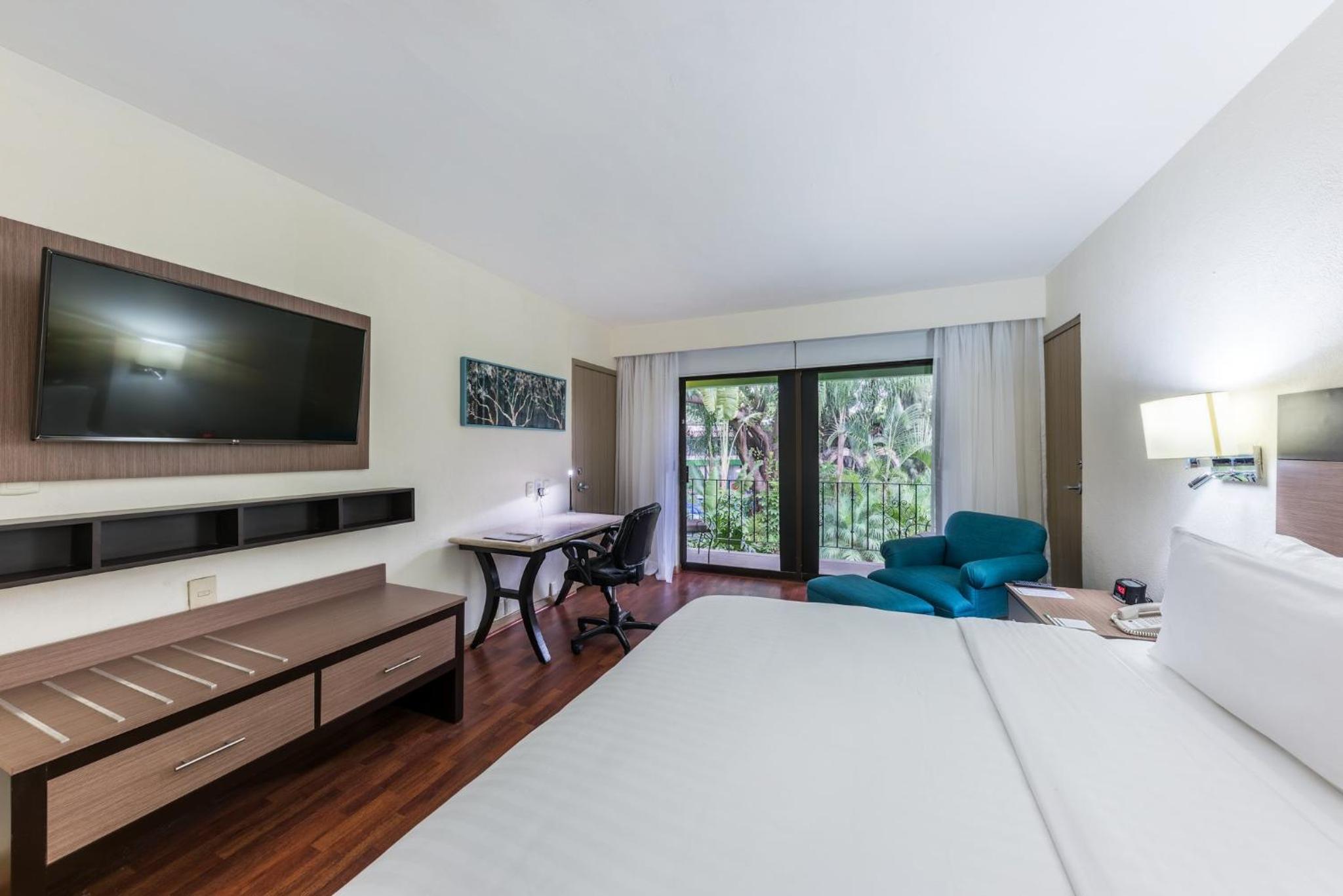 holiday inn guadalajara expo by ihg