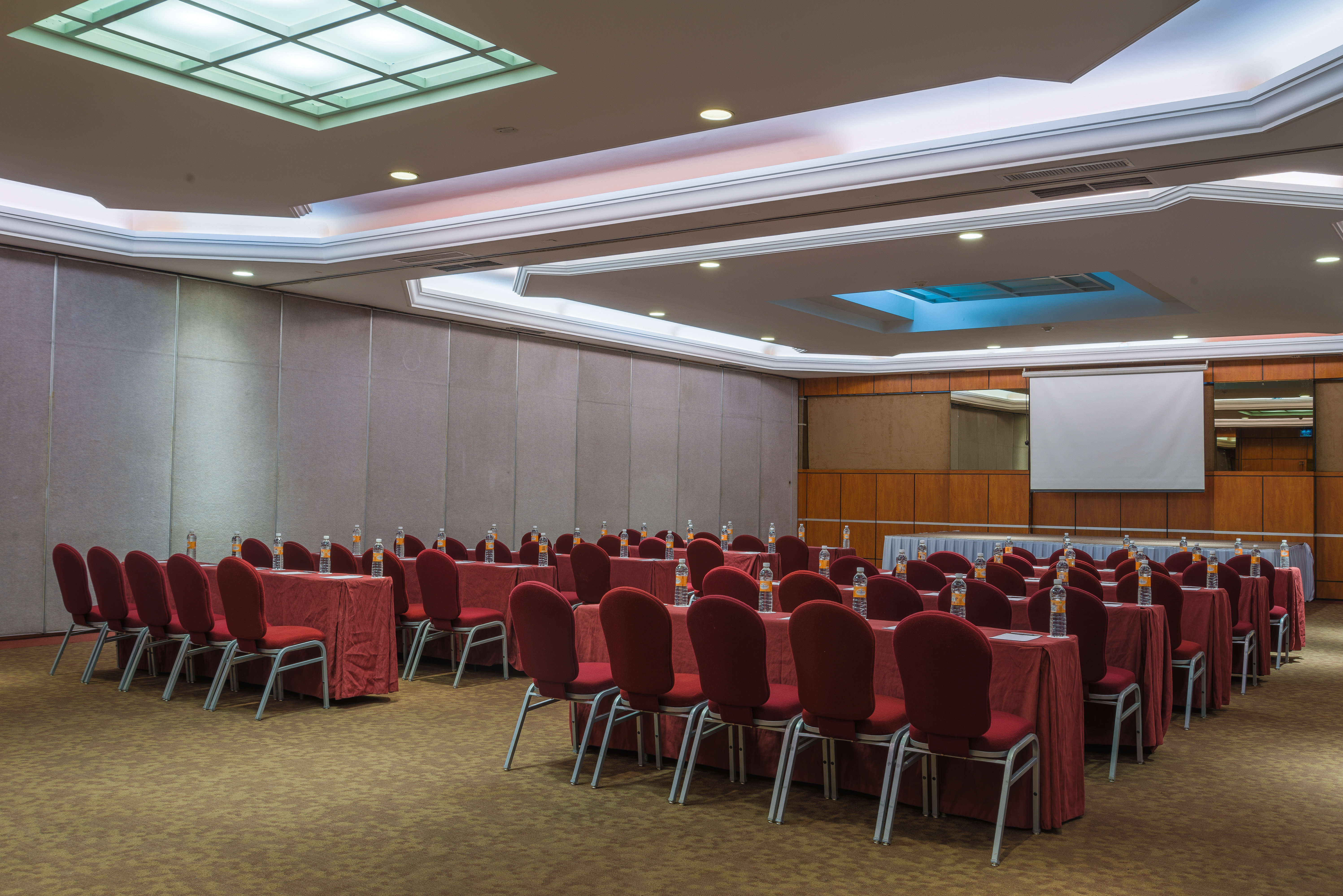 holiday inn guadalajara expo by ihg