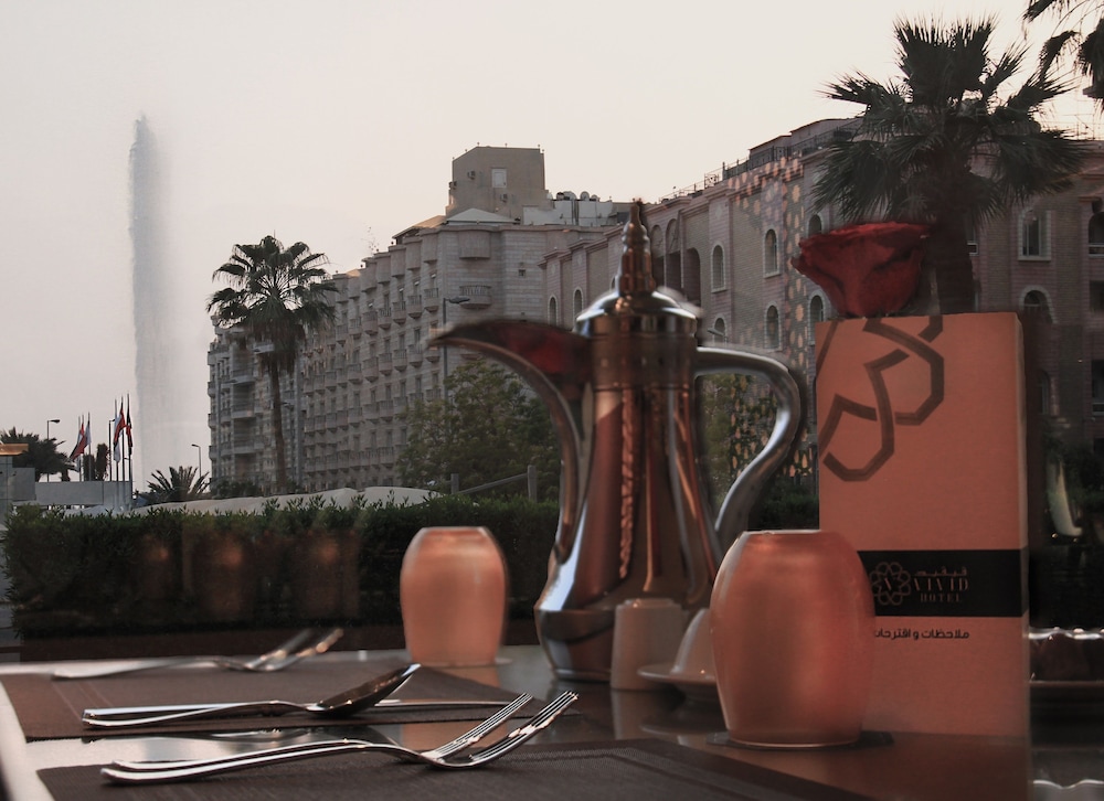 vivid jeddah hotel a member of radisson individuals