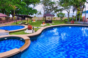 sutera sanctuary lodges at manukan island