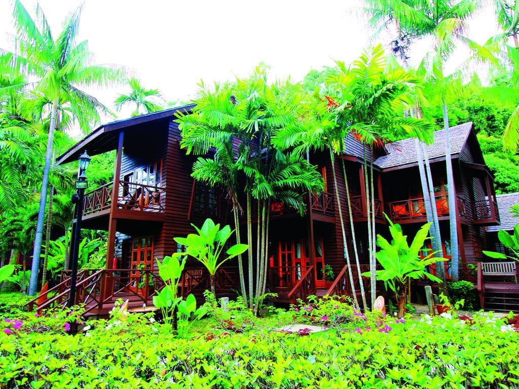 Sutera Sanctuary Lodges At Manukan Island,,4 star