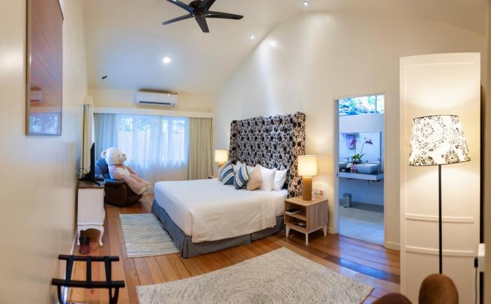 sutera sanctuary lodges at manukan island