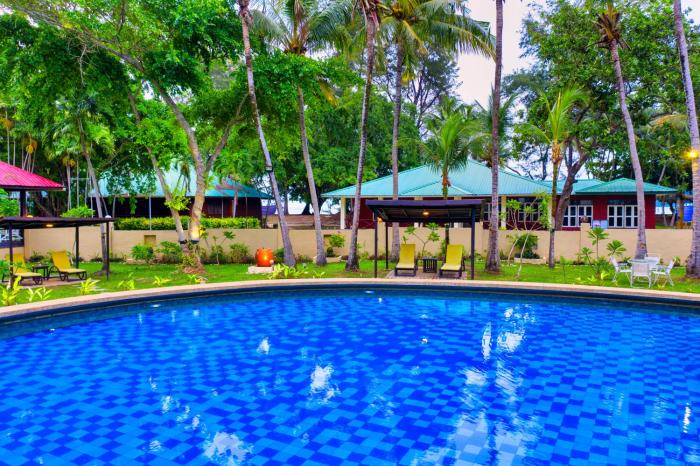 sutera sanctuary lodges at manukan island