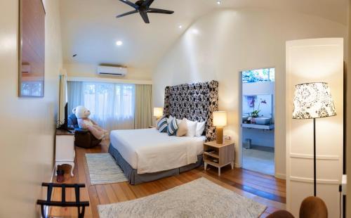 sutera sanctuary lodges at manukan island
