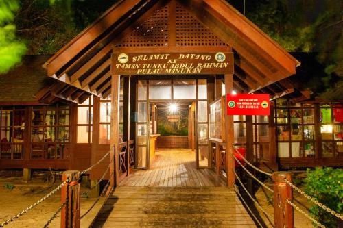 sutera sanctuary lodges at manukan island