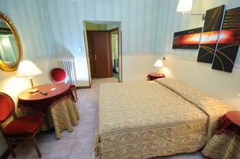 Hotel Sweet Home,Lazio>>Esquilino,2 star
