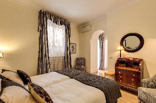 Hotel Cortina,Piazza Della Repubblica>>Lazio,3 star