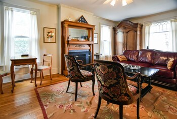 love lane bed and breakfast