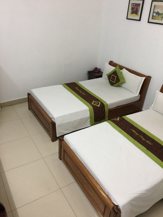 Khach San Phuong Dong,,3 star