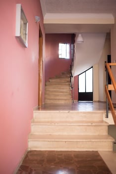 best house kapodistriou psila alonia