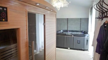 La Ferme Pateli,,3 star