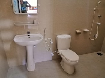 silent bungalow river side