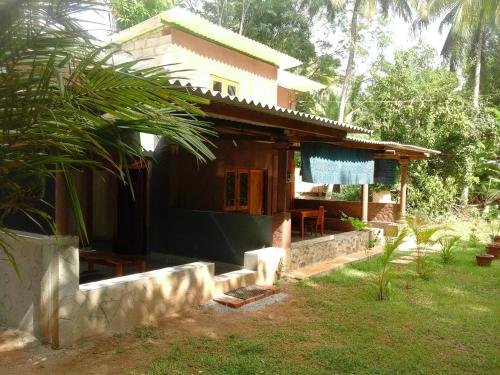 silent bungalow river side